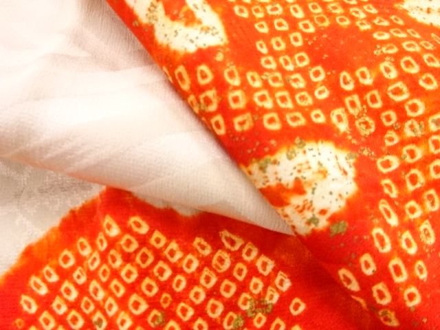 アンティーク着物 ] - 縮緬・錦紗 アンティーク 紋錦紗 絞り 捻じり花